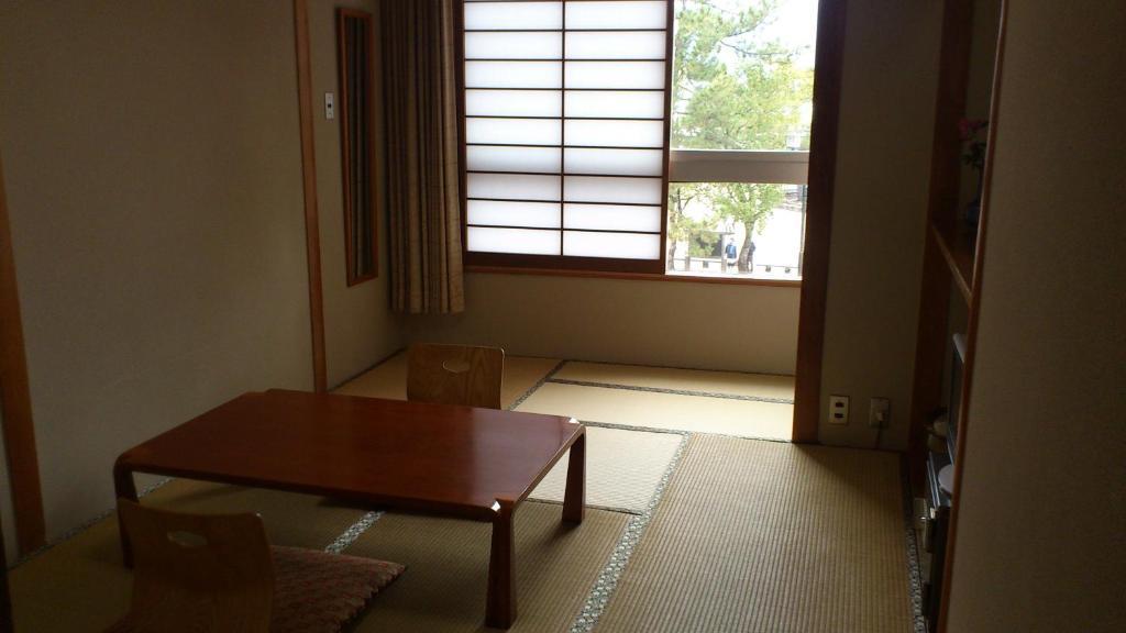 Yamaichi Bekkan Hatsukaichi Cameră foto