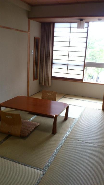 Yamaichi Bekkan Hatsukaichi Cameră foto